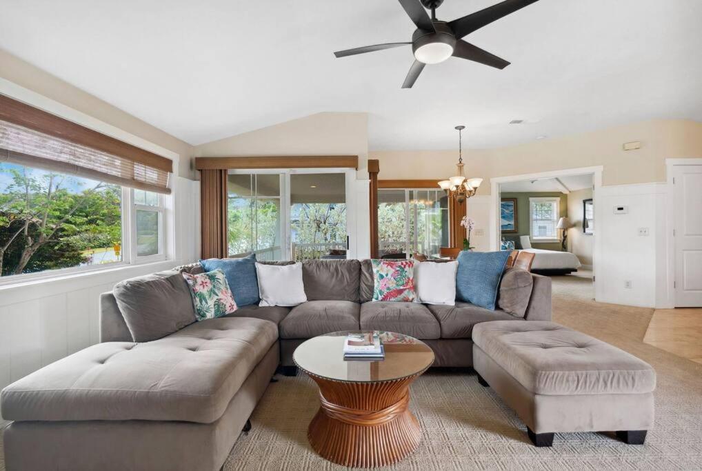 Ac Villa In Princeville Exterior photo